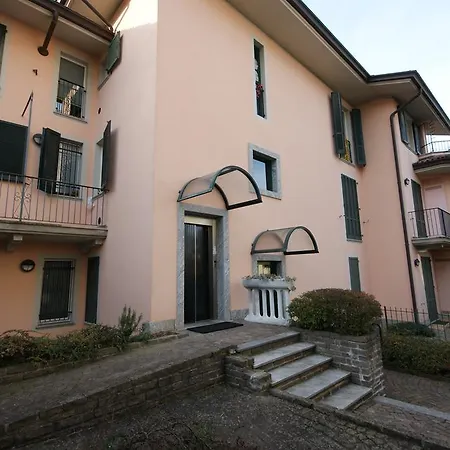 Piazza Capucci